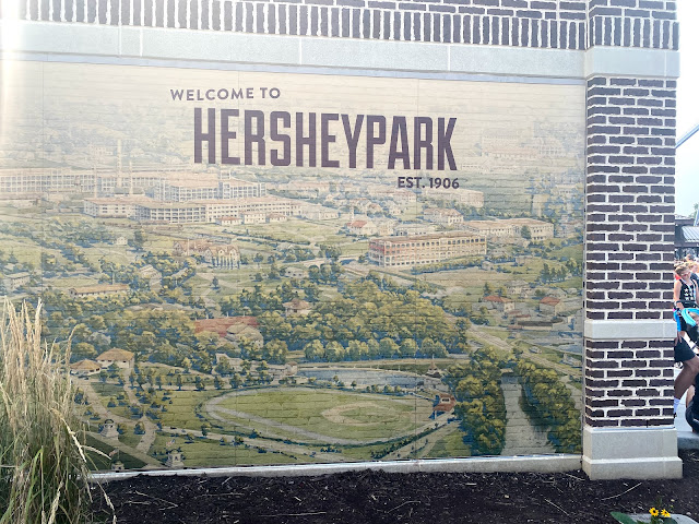 Welcome To Hersheypark Mural