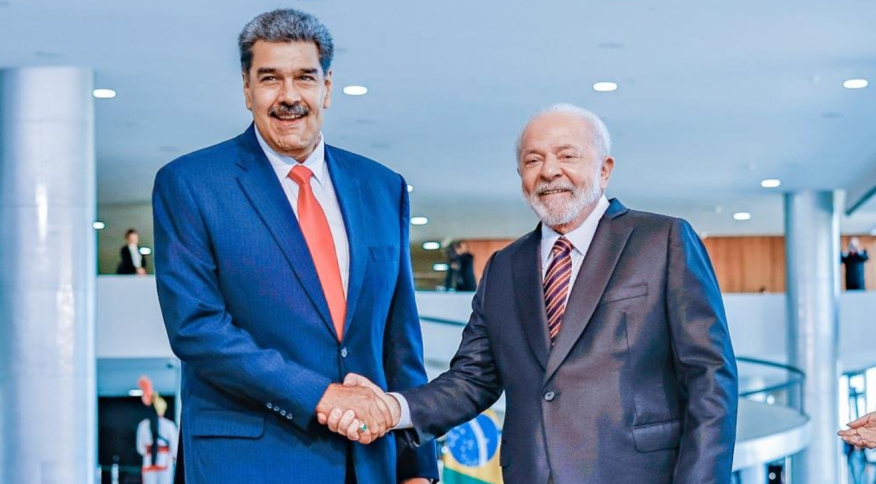 “Conceito de democracia é relativo para você e para mim”, diz Lula ao responder sobre eleições na Venezuela