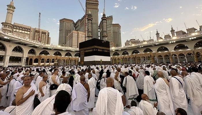 Hajj pilgrims without permission will be jailed for 6 months and fined 50 thousand riyals, Saudi Ministry of Hajj