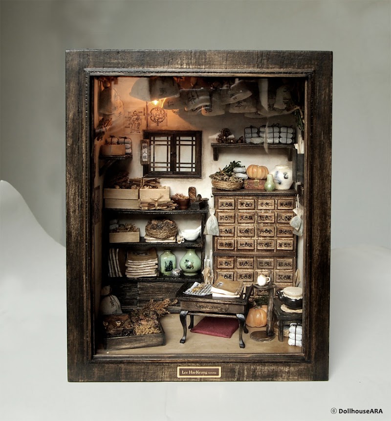 Traditional oriental Herbal Medicine room- Dollhouse Miniatures