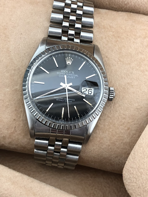 Donnez votre avis sur la réplique de la montre Rolex Datejust 36 mm avec cadran noir 16030