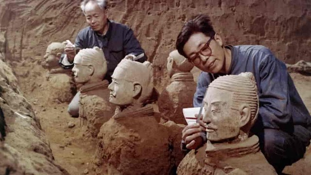 3 ऐसे अजीबोगरीब घटनायेँ जिन्हें जानकर आप चौक जाएंगे! Terracotta Army [2022]