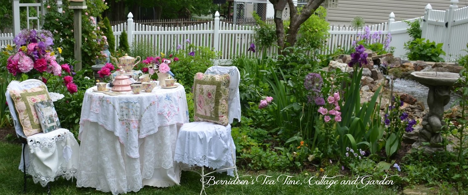 Bernideen's Tea Time, Cottage and Garden