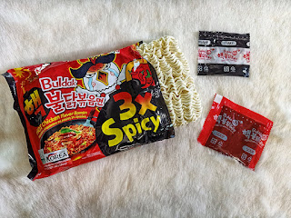 Samyang 3x Spicy Hot Fire Chicken Noodles, Samyang, Fire noodles, Spicy Noodles Challenge, food review, top food blog, Pakistan, pakistani food blog, noodle blog, noodle blogger, noodle reviews