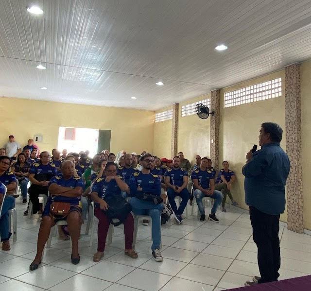 Hipertenso: Antônio Gomes aparece em evento com Agentes de Saúde e Endemias em Marí/PB 