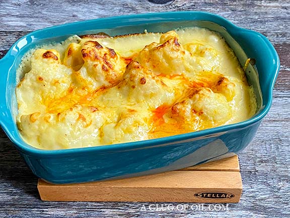 Easy homemade cauliflower cheese recipe