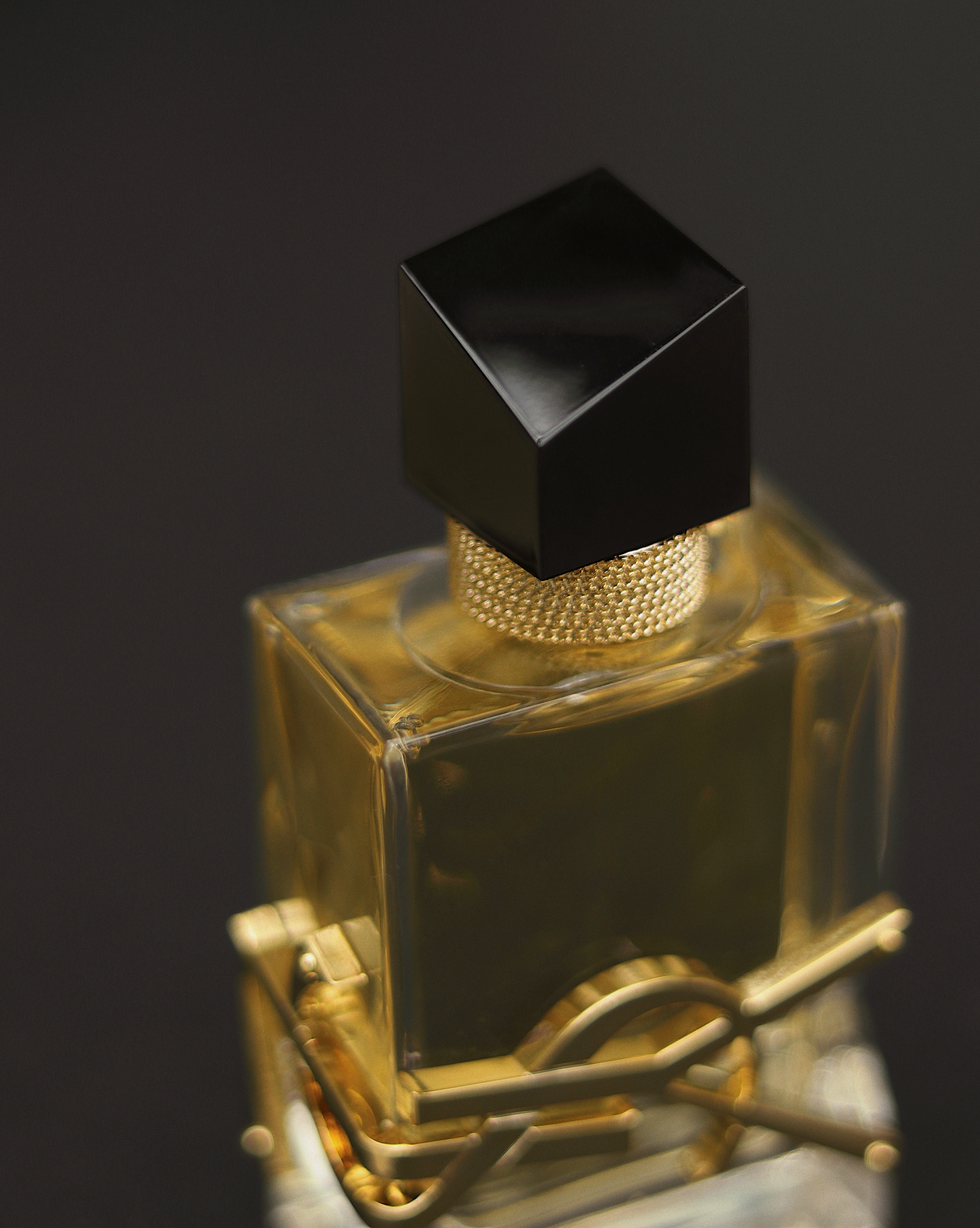 YSL Libre Perfume: The Review - Escentual's Blog