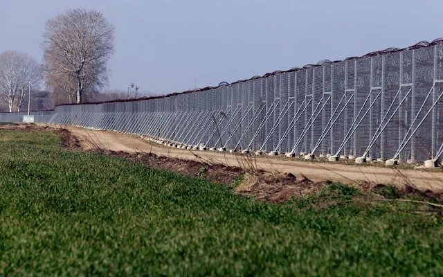 Μηταράκης: Πρόσληψη συνοριοφυλάκων - Επέκταση του φράχτη του Έβρου