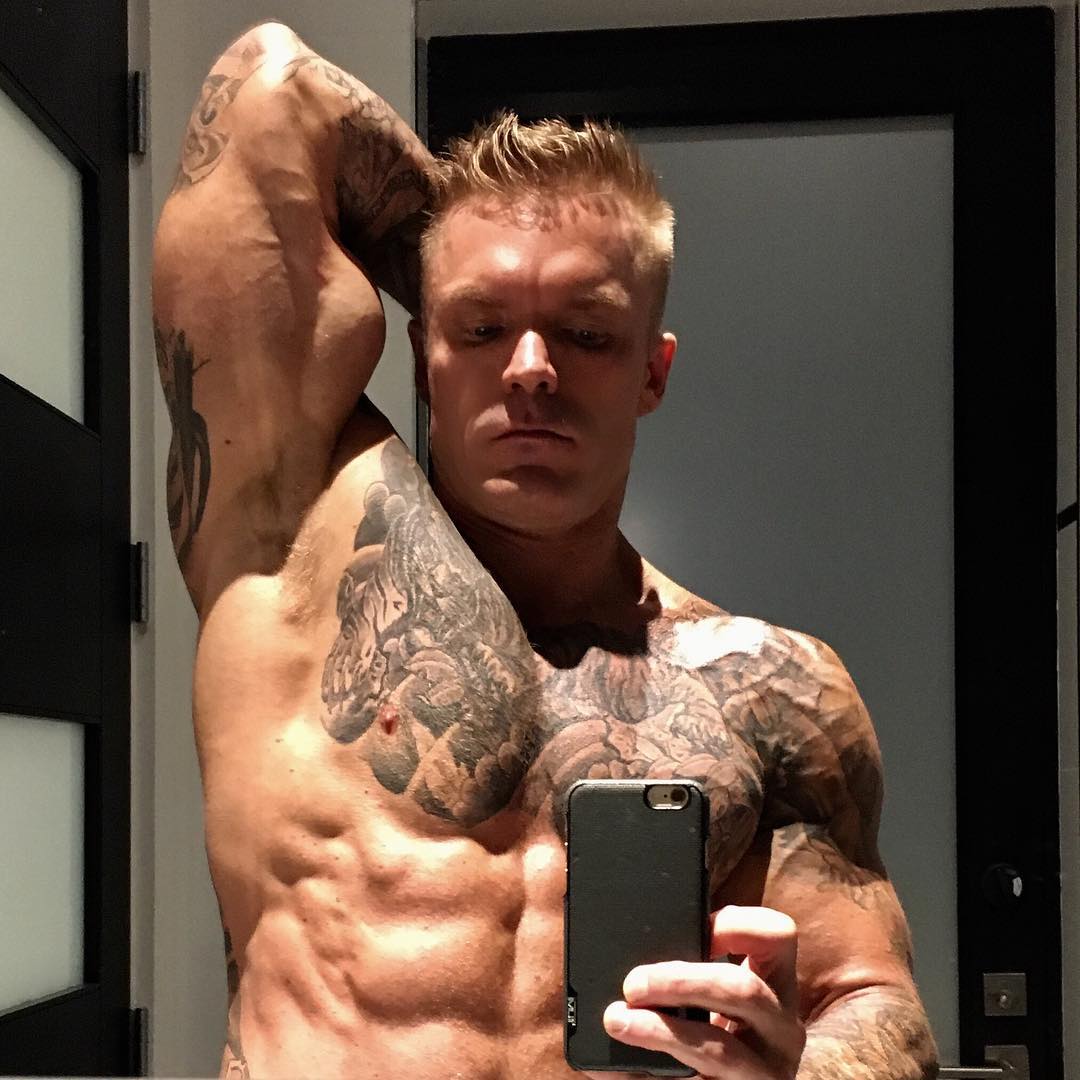 shirtless-strong-male-body-selfie-james-grage-muscle-tattoo-alpha-daddy