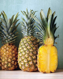 Why not to eat pineapple?, Why not to eat pineapple during pregnancy?, why not to eat pineapple when pregnant ? Why not eat pineapple core ?