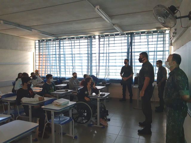 Atividade de Educação Ambiental - Palestra na Escola Elza Orsini em Registro-SP
