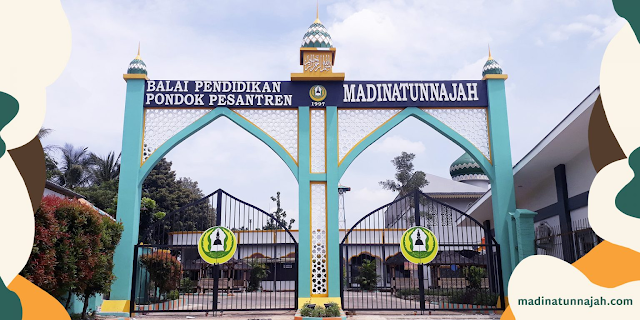 Gerbang Pondok Pesantren Modern Madinatunnajah Tangsel