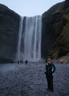 Islandia en Invierno. Cascada de Skógafoss.