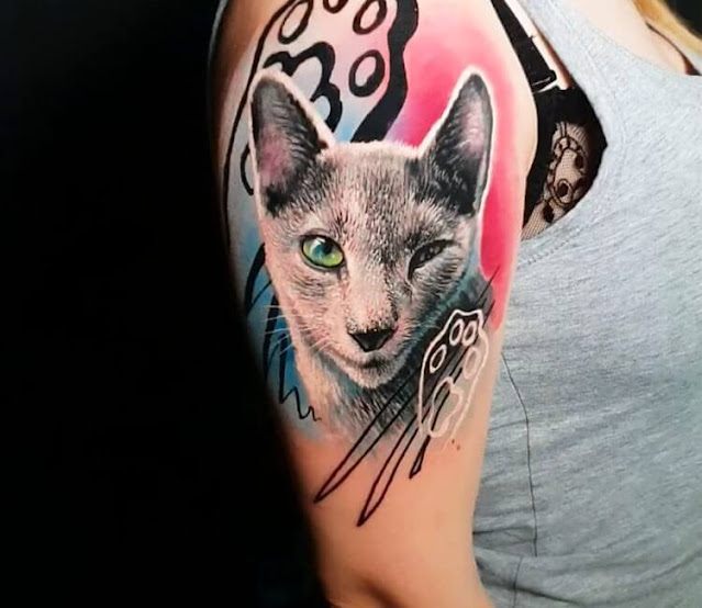 Tatuagens femininas de gatos - 40 fotos e modelos para se inspirar