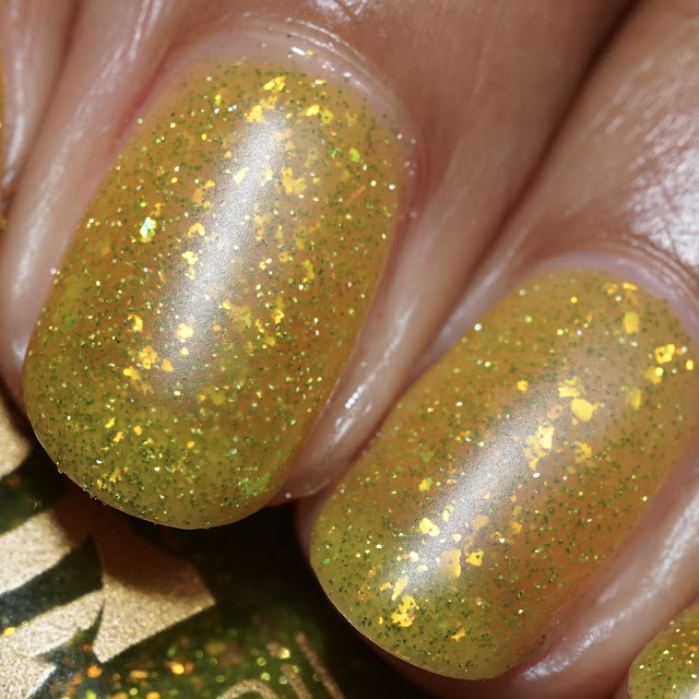 Bee's Knees Lacquer - The Nameless Queen