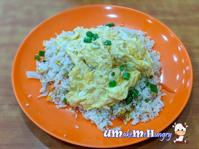 Scramble Egg Fried Rice with Prawns & Crab Meat