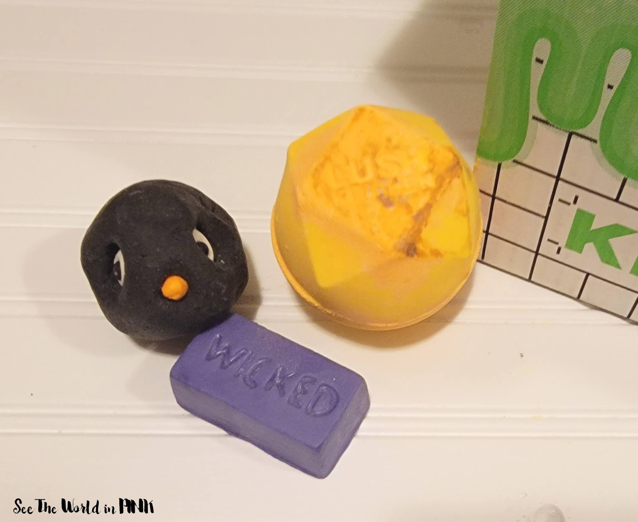 Lush Kitchen Subscription Box ~ October 2021 Issue 17 Trick or Tweet