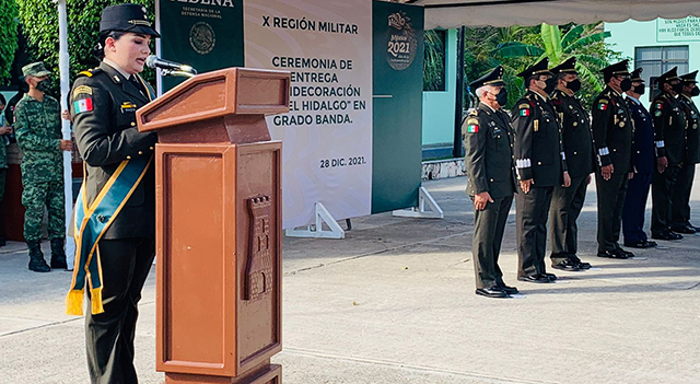 Entregan Condecoración Miguel Hidalgo, en grado de Banda