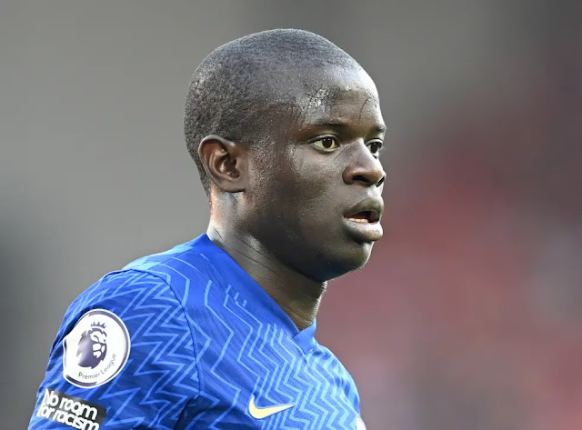 N'Golo Kante returns to Chelsea substitutes bench photo