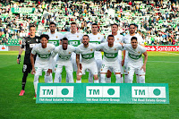 ELCHE C. F. Temporada 2021-22. Edgar Badía, Javier Pastore, Gumbau, Diego González, Guido Carrillo, Bigas. Johan Mojica, Palacios, Tete Morente, Omar Mascarell, Fidel. ELCHE C. F 0 GRANADA C. F 0 Domingo 02/01/2022, 16:15 horas. Campeonato de Liga de 1ª División, jornada 19. Elche, Alicante, estadio José Martínez Valero