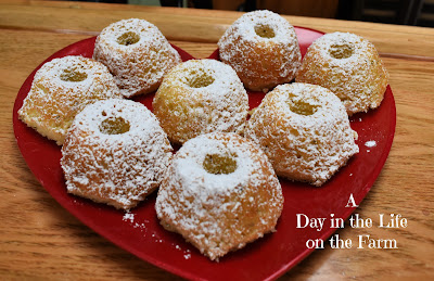 French Kissed Mini Bundts