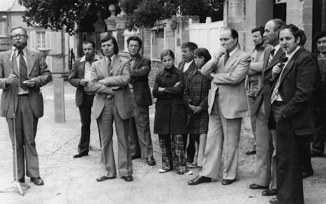 Creully sur Seulles - Juin 1976 - Un futur Président de la République à Creully
