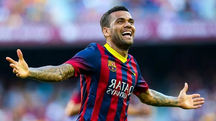 Back in Barcelona, Alvez feels like a 'superhero'