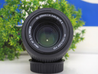 Lensa AF-S Nikon DX 55-200mm VR II Bekas