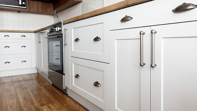 Ways to Reduce the Cost of Kitchen Cabinets