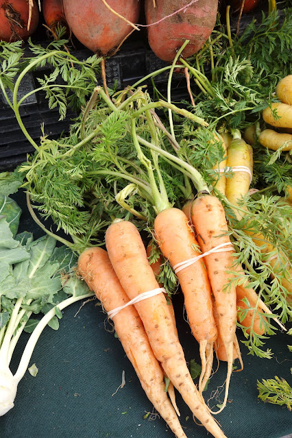 farmer's market, fruits and vegetables, carrots, blah to TADA