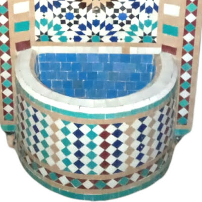 نافورة الفسيفساء المغربية