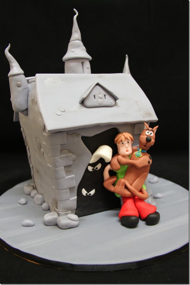 scooby doo cake