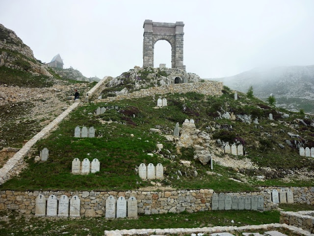 valli del pasubio sentieri escursioni e passeggiate