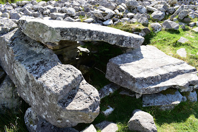 Malinmore Court Tomb_Donegal