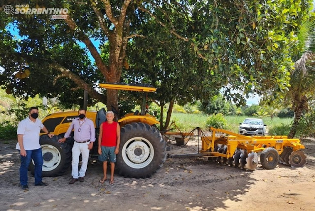 Governo da Paraíba beneficia agricultores indígenas do Vale do Mamanguape com sete tratores