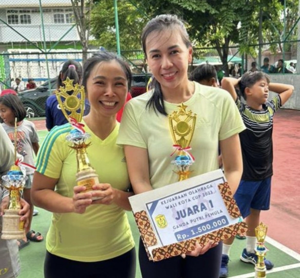 Valentina dan Fransisca Raih Juara 1 di Kejuaraan Tenis Walikota Cup 2023 Banjarmasin