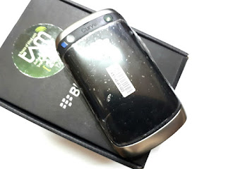 Hape Blackberry Apollo 9360 New Garansi Resmi TAM Sisa Stok