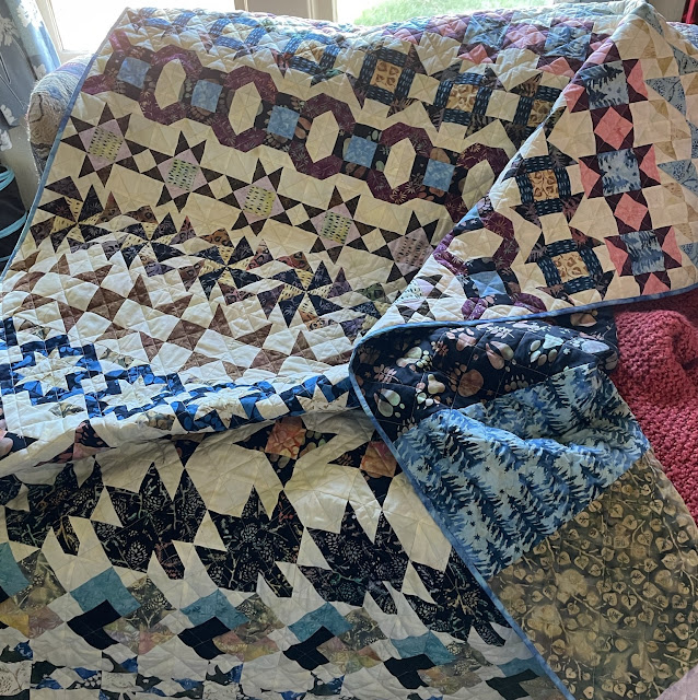 Deciding What to Quilt~ All about thread