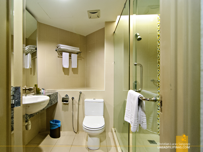 StarPoints Hotel Toilet and Bath in Kuala Lumpur