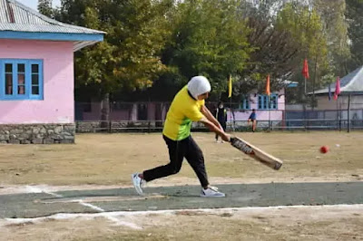 With Jammu and Kashmir becoming a Union Territory, women have started coming to the forefront and now the Government has announced formation of commission of the empowerment and protection of women (Pic. Courtesy/Twitter @FalakBhat2000)