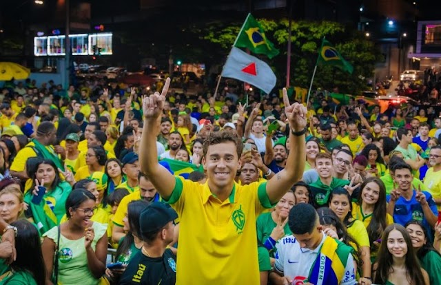 Nikolas Ferreira recupera conta no Instagram