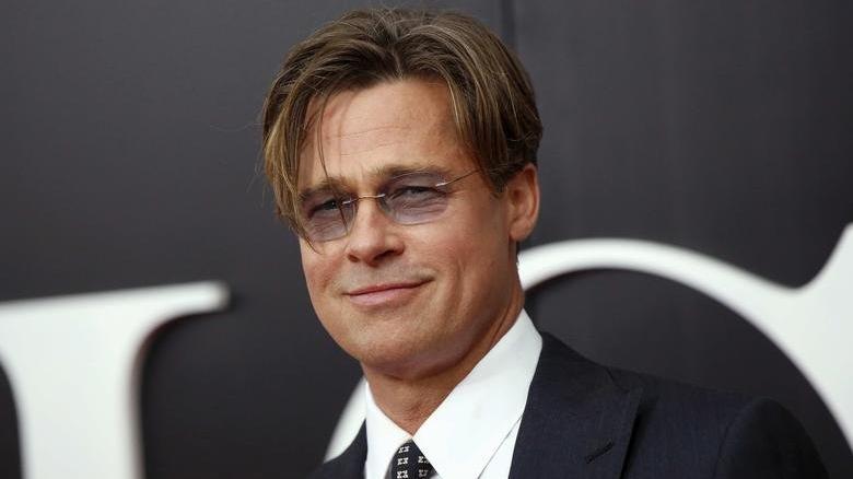 Brad Pitt, gönlünü 35 yaşındaki İsveçli şarkıcıya kaptırdı