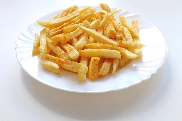 Patates Tiganites: Traditional Greek-Style Fried Potatoes Recipe