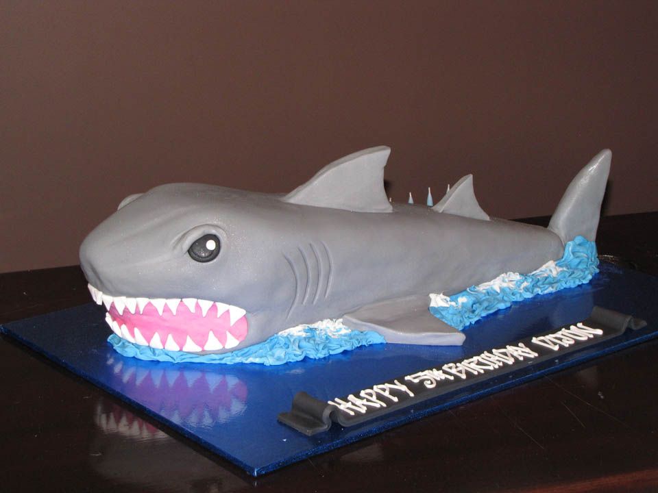 shark birthday cakes