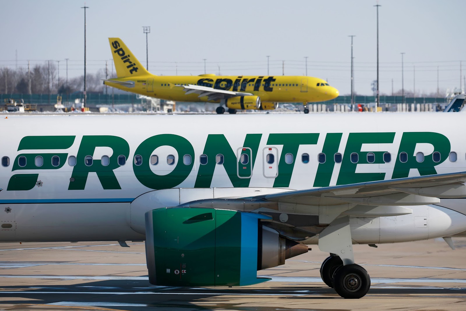 Spirit Airlines Eliminates Change Fees and Follows Frontier