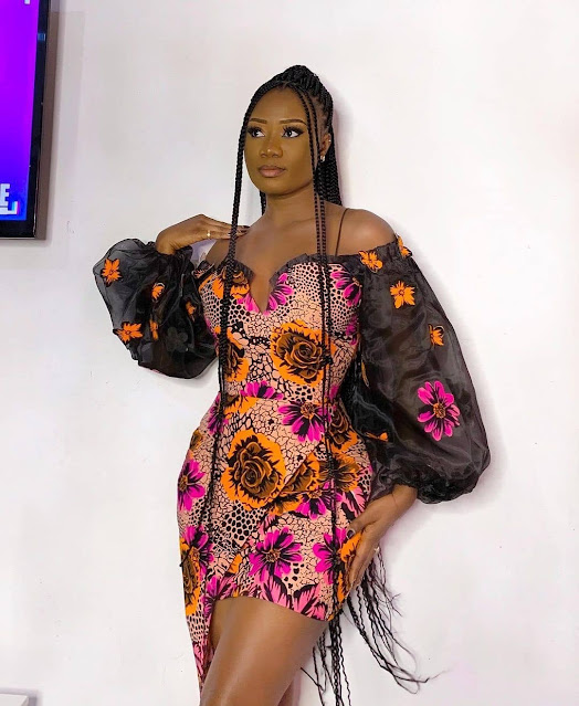 Ankara Styles : Beautiful Ankara Short Gown Design for 2021