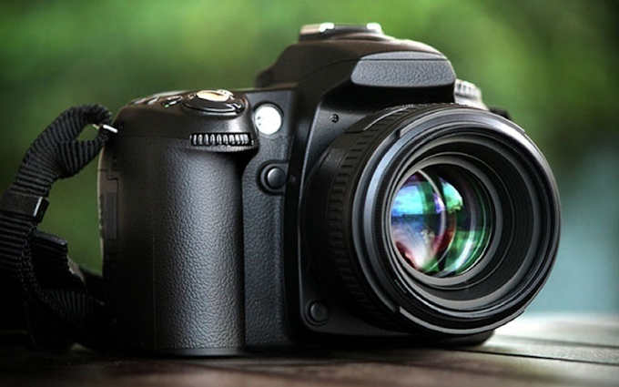 10 phụ kiện bạn có thể cần khi mua máy ảnh DSLR lần đầu tiên