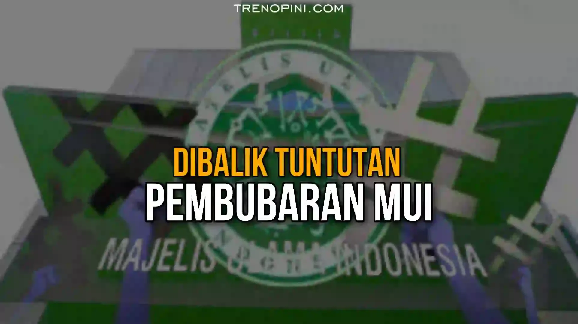 Belakangan ini media sosial diramaikan tuntutan agar MUI dibubarkan. Tagar #bubarkanMUI beredar luas usai Densus 88 menangkap anggota Komisi Fatwa MUI, Ahmad Zain an-Najah, pada Selasa (19/11) lalu terkait dugaan keterlibatan terorisme.  Kasus ini berawal dari adanya penangkapan tiga orang ulama terduga teroris yang disinyalir menjadi anggota Jamaah Islamiyah (JI) oleh Densus 88 Antiteror Mabes Polri. Salah satunya seorang anggota Majelis Ulama Indonesia (MUI) Pusat.