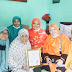 Di Hari Ibu, RKI PKS Maimun Hadiahi 0,1 Gram Emas Kepada Umi Ramnah