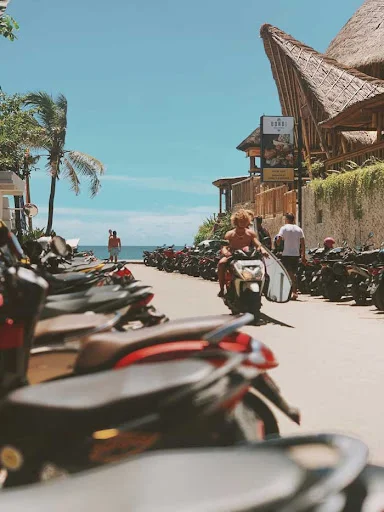 Fasilitas Wisata Berawa Beach Canggu Bali